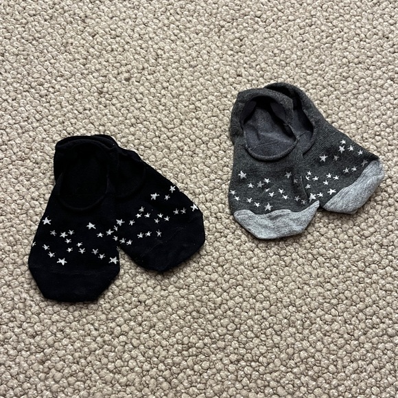 🎁 Star Patterned No Show Ankle Socks Set - Available as a Free Gift w/Purchase - Picture 1 of 7